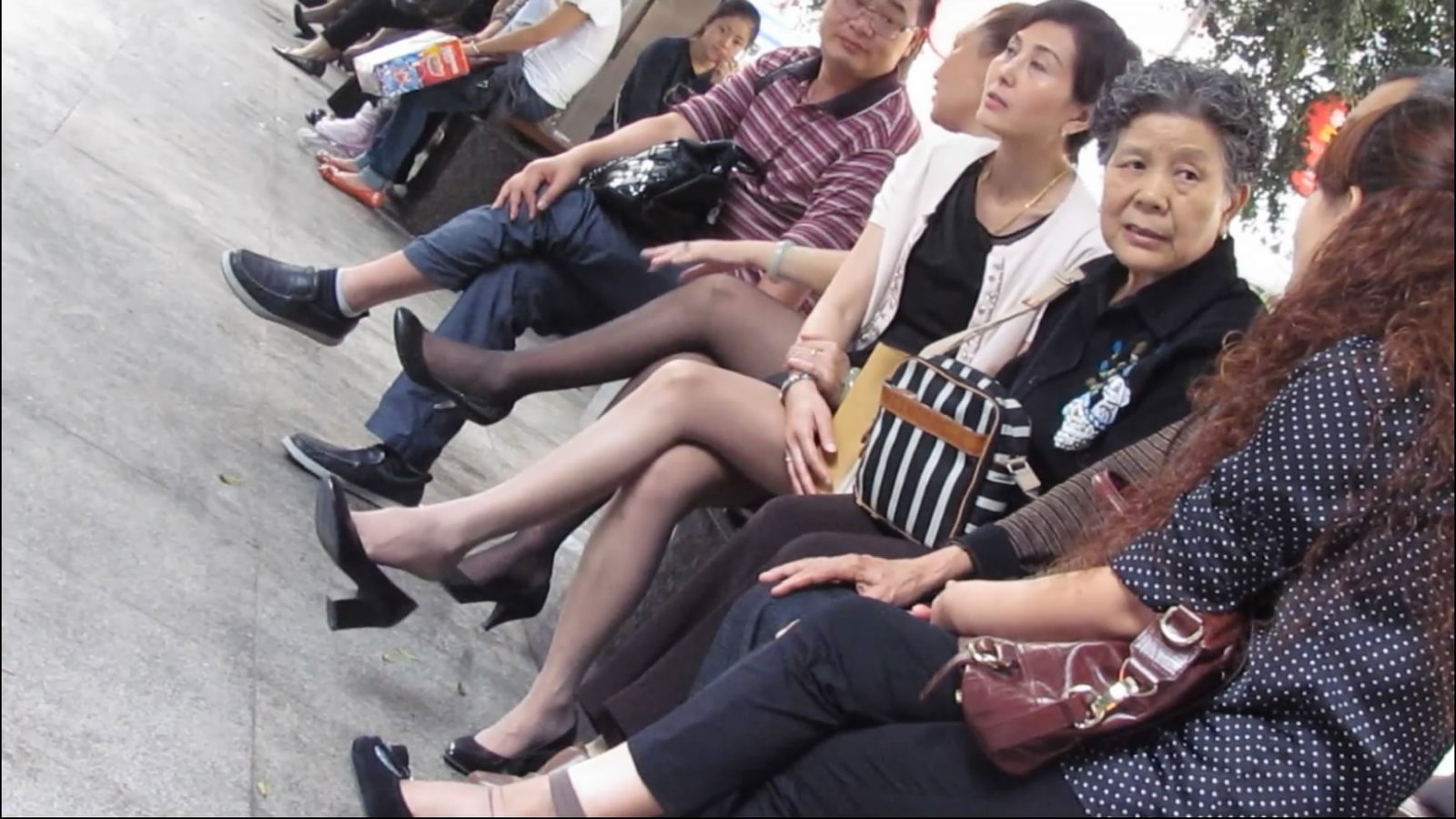 streetsnapdangl[00 02 02][20181126 233210 0]